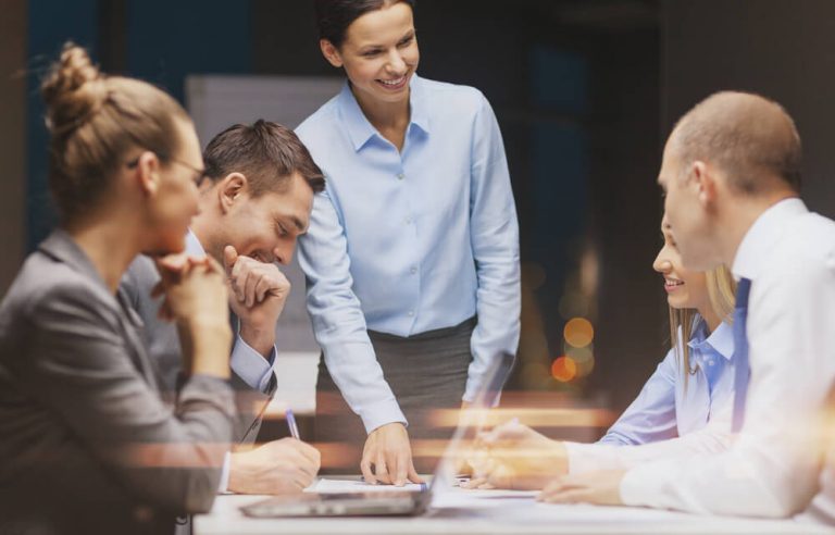 Guia prático: como se tornar um líder e fazer um gerenciamento de equipes eficiente